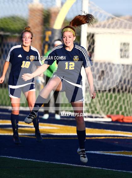 Thumbnail 2 in Loyola Academy vs. Glenbrook South (IHSA 3A Sectional Semifinal) photogallery.