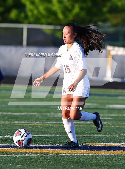 Thumbnail 3 in Loyola Academy vs. Glenbrook South (IHSA 3A Sectional Semifinal) photogallery.