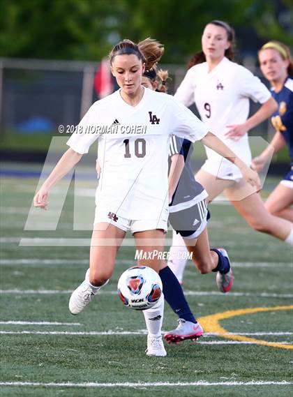 Thumbnail 2 in Loyola Academy vs. Glenbrook South (IHSA 3A Sectional Semifinal) photogallery.