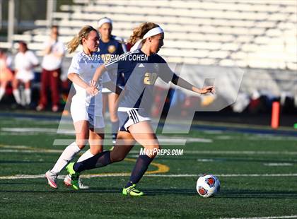 Thumbnail 2 in Loyola Academy vs. Glenbrook South (IHSA 3A Sectional Semifinal) photogallery.