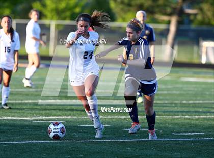 Thumbnail 1 in Loyola Academy vs. Glenbrook South (IHSA 3A Sectional Semifinal) photogallery.
