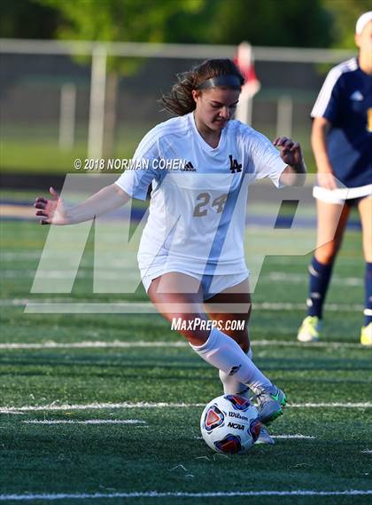 Thumbnail 2 in Loyola Academy vs. Glenbrook South (IHSA 3A Sectional Semifinal) photogallery.