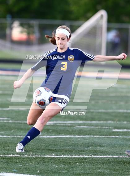 Thumbnail 2 in Loyola Academy vs. Glenbrook South (IHSA 3A Sectional Semifinal) photogallery.