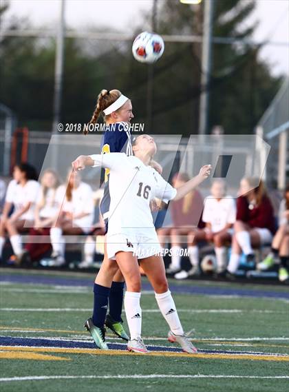 Thumbnail 3 in Loyola Academy vs. Glenbrook South (IHSA 3A Sectional Semifinal) photogallery.