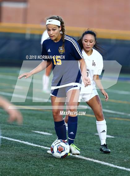 Thumbnail 3 in Loyola Academy vs. Glenbrook South (IHSA 3A Sectional Semifinal) photogallery.