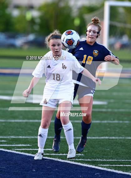 Thumbnail 3 in Loyola Academy vs. Glenbrook South (IHSA 3A Sectional Semifinal) photogallery.