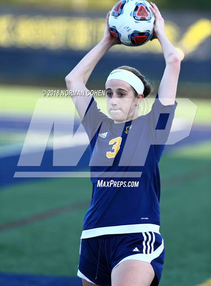 Thumbnail 1 in Loyola Academy vs. Glenbrook South (IHSA 3A Sectional Semifinal) photogallery.