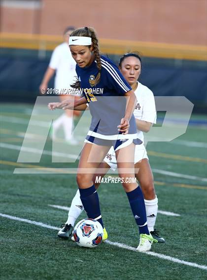 Thumbnail 1 in Loyola Academy vs. Glenbrook South (IHSA 3A Sectional Semifinal) photogallery.