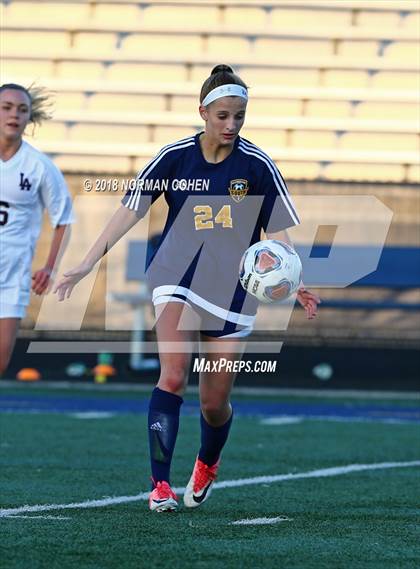 Thumbnail 2 in Loyola Academy vs. Glenbrook South (IHSA 3A Sectional Semifinal) photogallery.