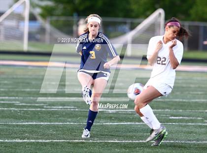 Thumbnail 1 in Loyola Academy vs. Glenbrook South (IHSA 3A Sectional Semifinal) photogallery.