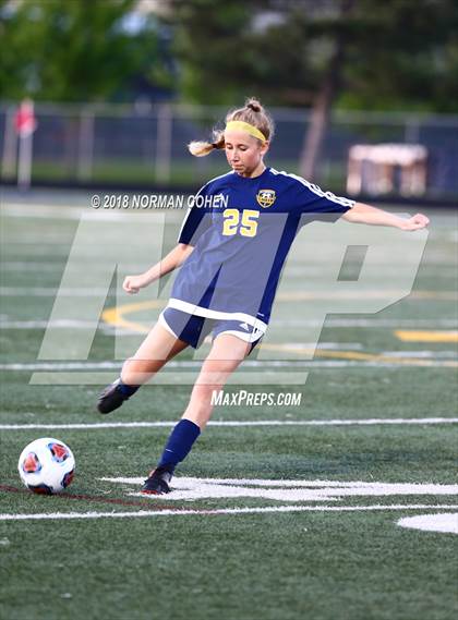 Thumbnail 3 in Loyola Academy vs. Glenbrook South (IHSA 3A Sectional Semifinal) photogallery.