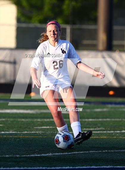 Thumbnail 3 in Loyola Academy vs. Glenbrook South (IHSA 3A Sectional Semifinal) photogallery.