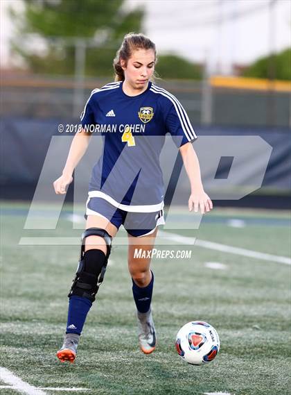 Thumbnail 3 in Loyola Academy vs. Glenbrook South (IHSA 3A Sectional Semifinal) photogallery.