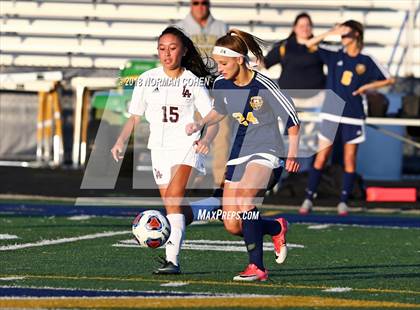 Thumbnail 1 in Loyola Academy vs. Glenbrook South (IHSA 3A Sectional Semifinal) photogallery.