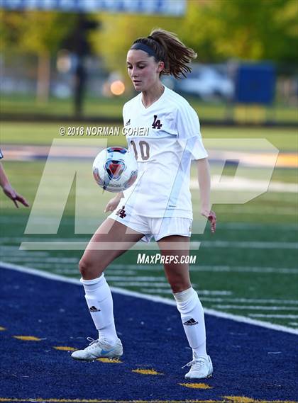 Thumbnail 3 in Loyola Academy vs. Glenbrook South (IHSA 3A Sectional Semifinal) photogallery.