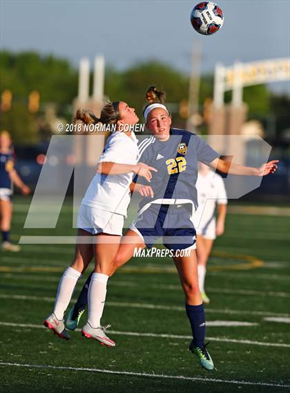 Thumbnail 2 in Loyola Academy vs. Glenbrook South (IHSA 3A Sectional Semifinal) photogallery.