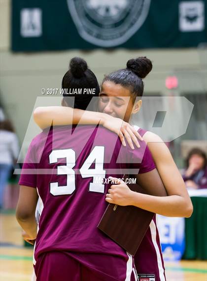 Thumbnail 3 in Baldwin vs. Ossining (NYSPHSAA Class AA Final) photogallery.