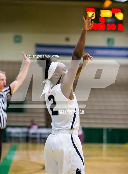 Thumbnail 3 in Baldwin vs. Ossining (NYSPHSAA Class AA Final) photogallery.