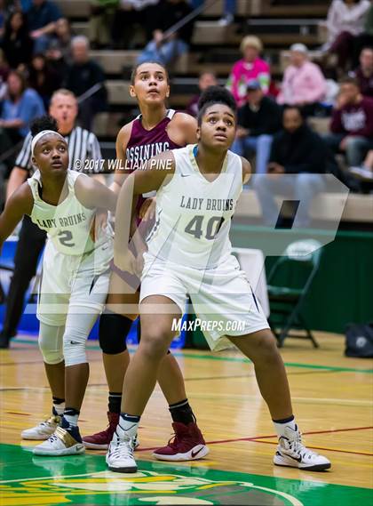 Thumbnail 3 in Baldwin vs. Ossining (NYSPHSAA Class AA Final) photogallery.
