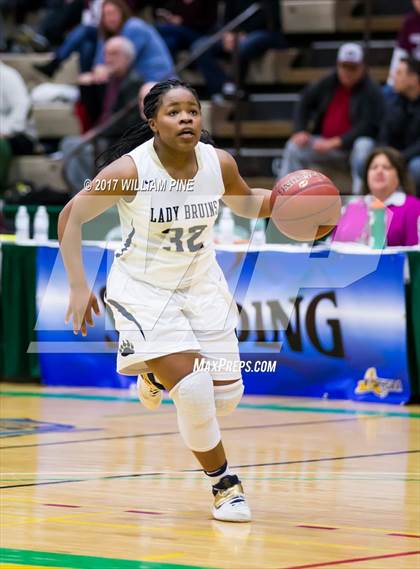 Thumbnail 3 in Baldwin vs. Ossining (NYSPHSAA Class AA Final) photogallery.