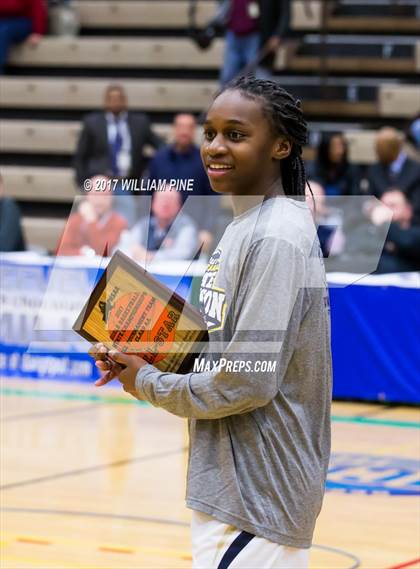 Thumbnail 3 in Baldwin vs. Ossining (NYSPHSAA Class AA Final) photogallery.