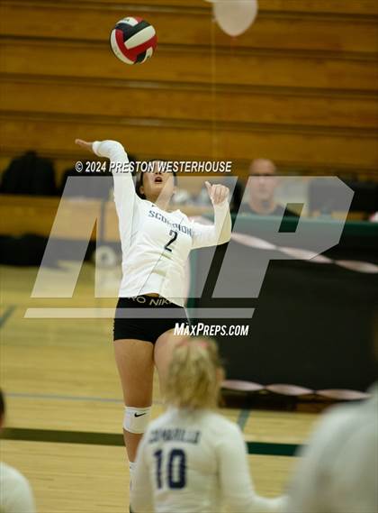 Thumbnail 1 in FR: Camarillo @ Moorpark photogallery.