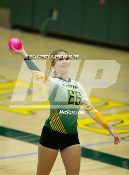 Thumbnail 2 in FR: Camarillo @ Moorpark photogallery.