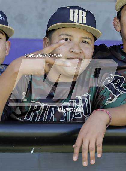 Thumbnail 2 in Rio Rico vs Snowflake photogallery.