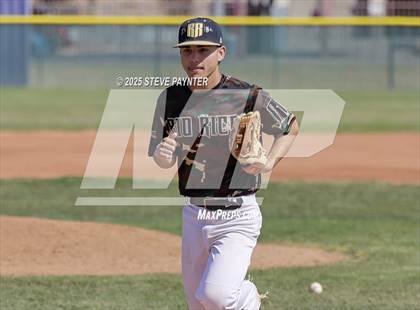 Thumbnail 1 in Rio Rico vs Snowflake photogallery.