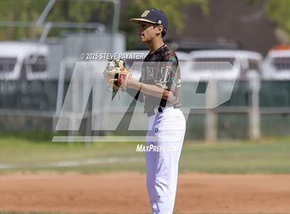 Thumbnail 3 in Rio Rico vs Snowflake photogallery.