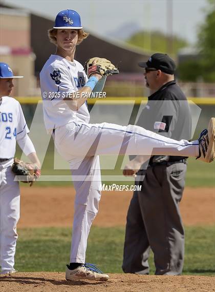Thumbnail 3 in Rio Rico vs Snowflake photogallery.