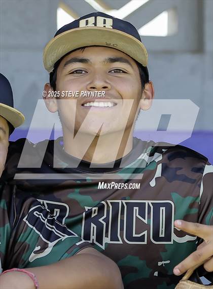 Thumbnail 3 in Rio Rico vs Snowflake photogallery.