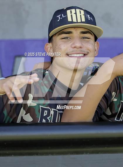 Thumbnail 1 in Rio Rico vs Snowflake photogallery.