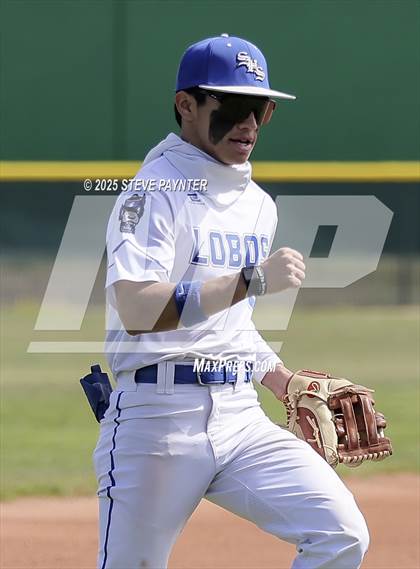 Thumbnail 1 in Rio Rico vs Snowflake photogallery.