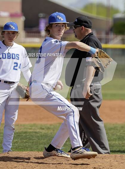 Thumbnail 1 in Rio Rico vs Snowflake photogallery.