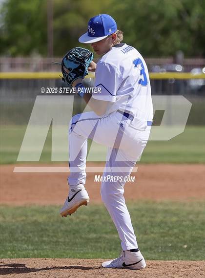 Thumbnail 2 in Rio Rico vs Snowflake photogallery.
