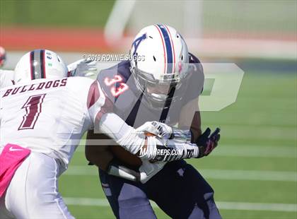 Thumbnail 3 in Bulkeley/Hartford Magnet Trinity College Academy/Weaver @ Avon photogallery.