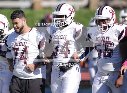 Thumbnail 2 in Bulkeley/Hartford Magnet Trinity College Academy/Weaver @ Avon photogallery.