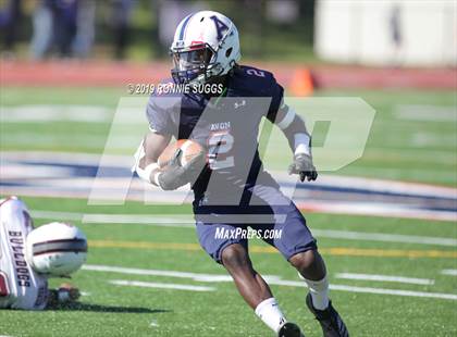 Thumbnail 1 in Bulkeley/Hartford Magnet Trinity College Academy/Weaver @ Avon photogallery.