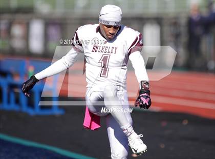 Thumbnail 3 in Bulkeley/Hartford Magnet Trinity College Academy/Weaver @ Avon photogallery.
