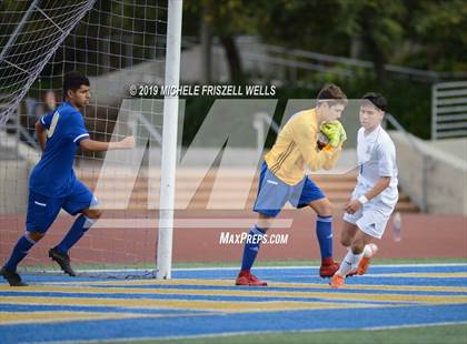 Thumbnail 1 in Chula Vista vs Grossmont (Grossmont Holiday Tournament) photogallery.