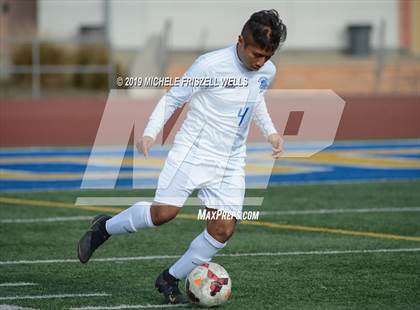 Thumbnail 3 in Chula Vista vs Grossmont (Grossmont Holiday Tournament) photogallery.
