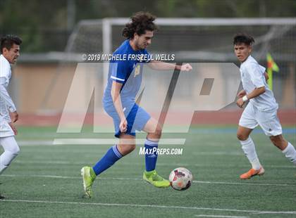 Thumbnail 3 in Chula Vista vs Grossmont (Grossmont Holiday Tournament) photogallery.