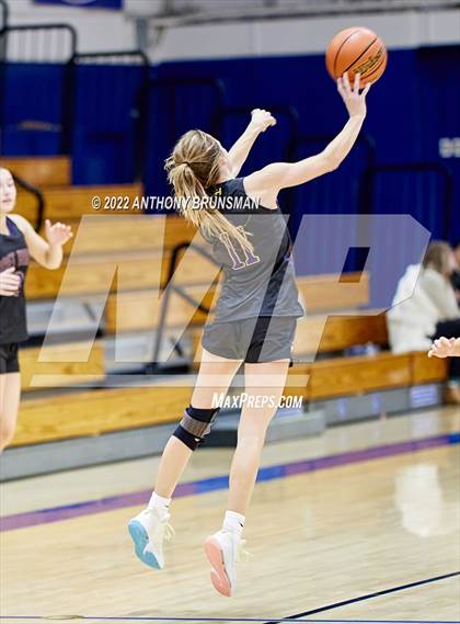 Thumbnail 3 in Bret Harte vs. Granite Bay (Jan Vitell Tournament) photogallery.