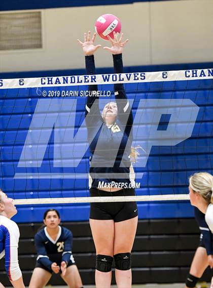 Thumbnail 1 in Moreno Valley vs McCall-Donnelly (NIKE Tournament of Champions) photogallery.