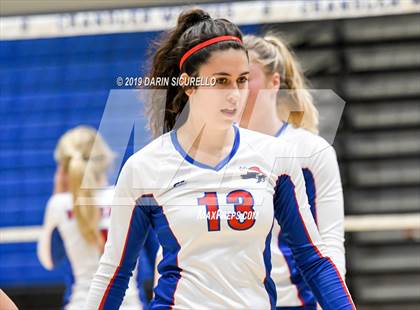 Thumbnail 1 in Moreno Valley vs McCall-Donnelly (NIKE Tournament of Champions) photogallery.