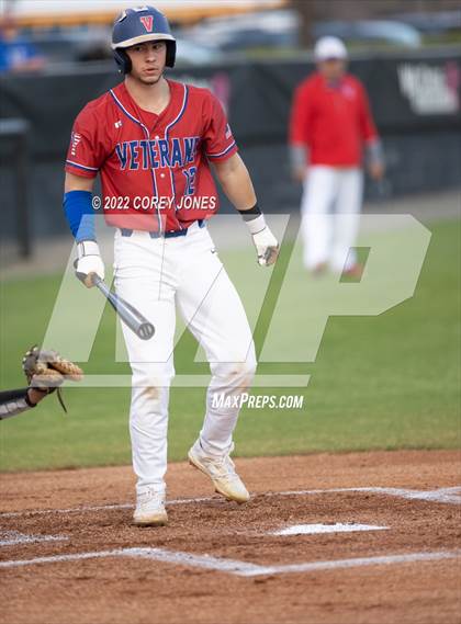 Thumbnail 3 in Veterans vs Houston County  photogallery.