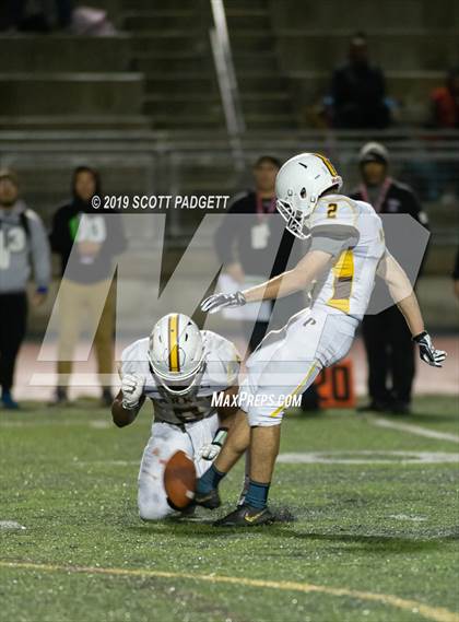 Thumbnail 1 in Castle Park vs. Francis Parker (CIF SDS D5 Final) photogallery.