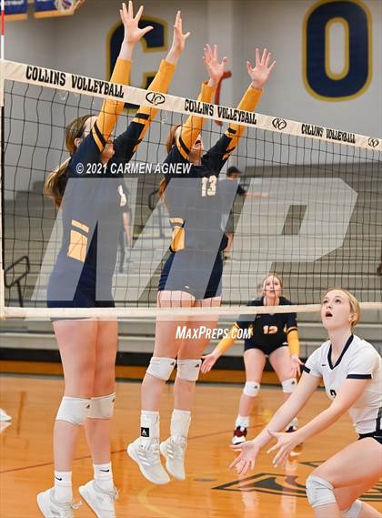 Thumbnail 3 in Cypress Ranch vs Klein Collins photogallery.