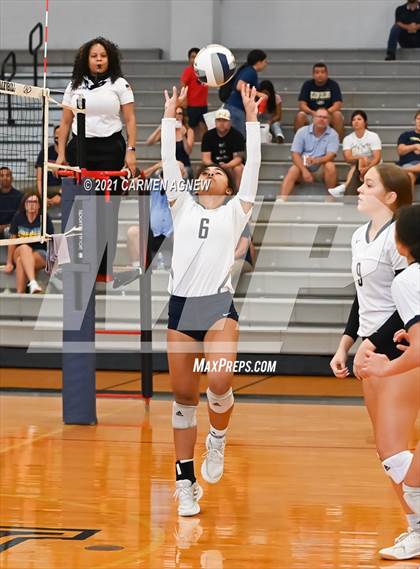 Thumbnail 2 in Cypress Ranch vs Klein Collins photogallery.